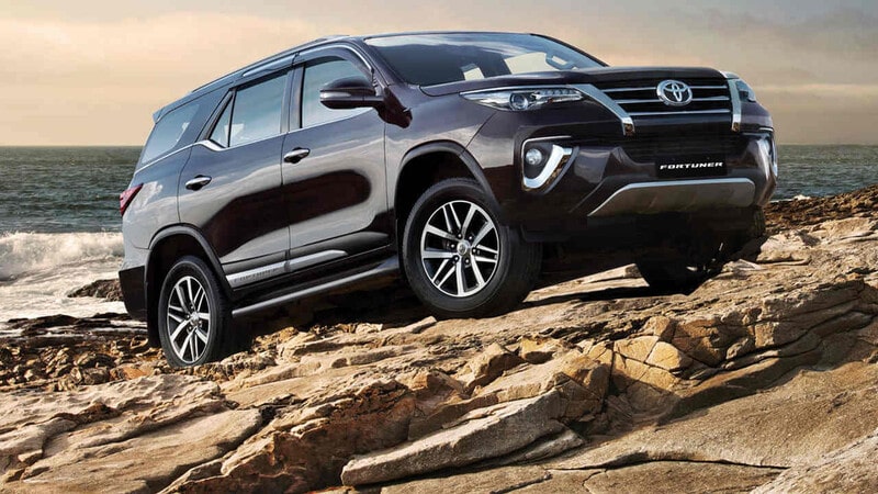 Bảng giá xe Toyota Fortuner